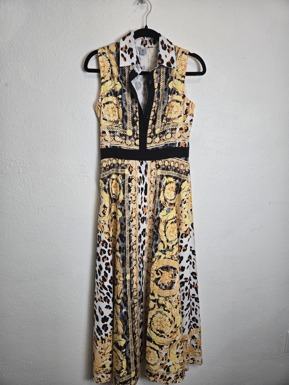 Baroque Print Maxi Dress Nwot